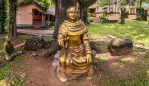 360 Virtual Tour of Saint Chavara Pilgrim Centre, Mannanam, Kottayam