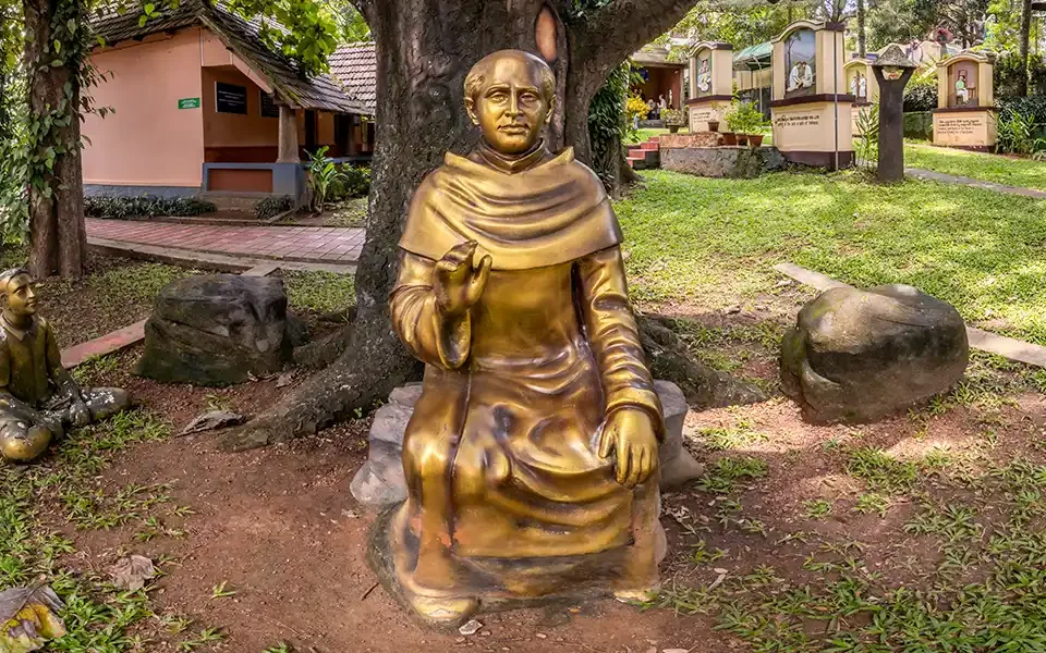 360 Virtual Tour of Saint Chavara Pilgrim Centre, Mannanam, Kottayam